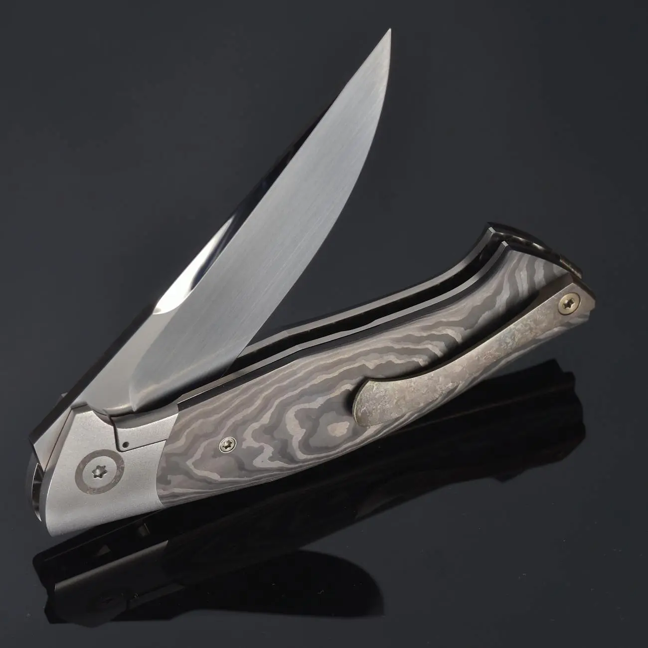 Metal Surface Cleaner thumbnail