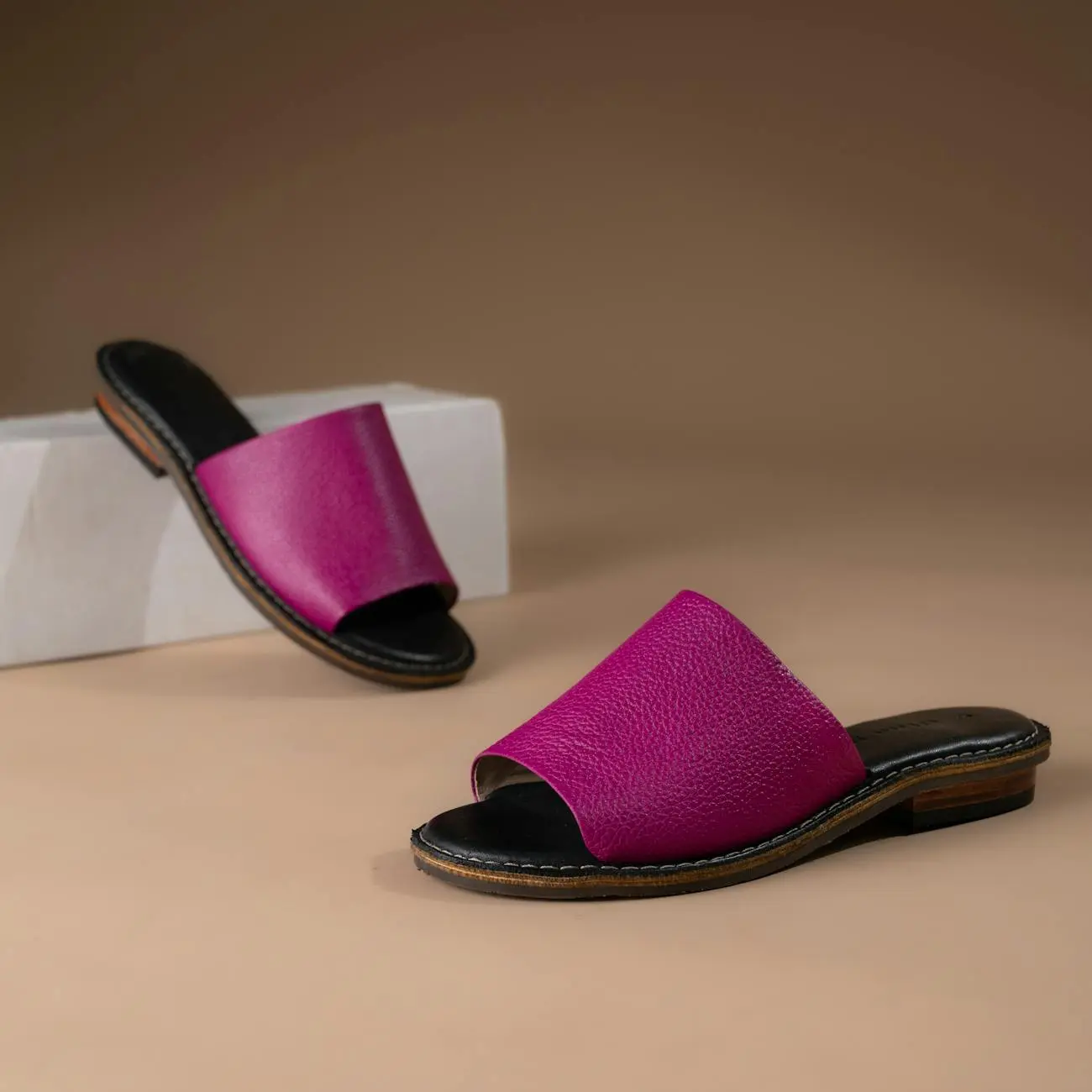 Leather shoes thumbnail